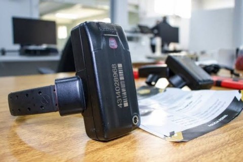 Justiça determina uso de tornozeleira eletrônica para condenado por violência doméstica no Acre
